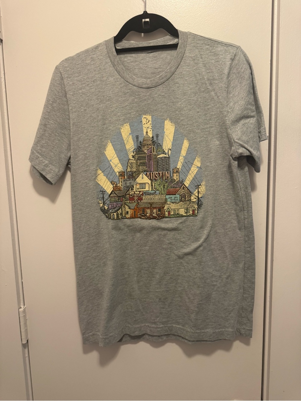 Austin Texas Skyline Graphic Tee Gray Sunburst City Souvenir Shirt Unisex M